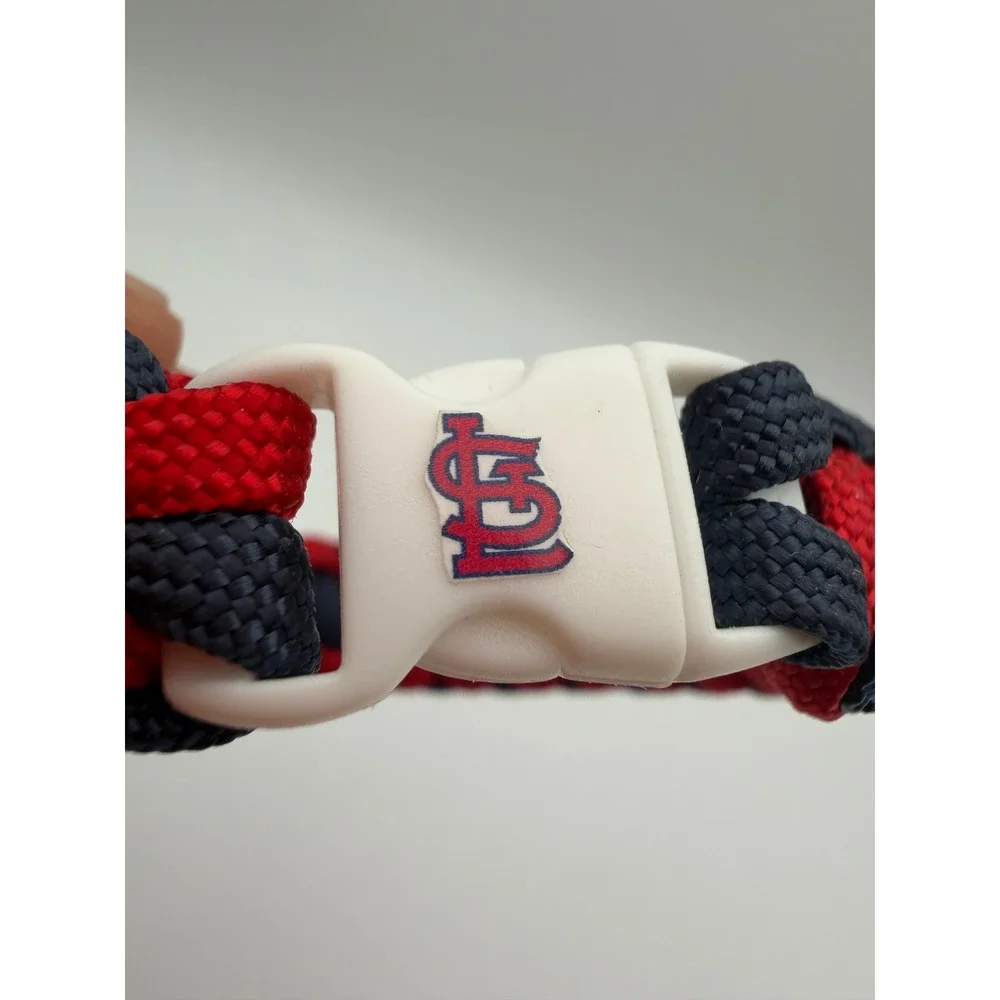 MLB St Louis Cardinals Paracord Survival Bracelet Red Navy Blue Logo Buckle Q021